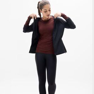 Athleta Momentum Seamless Top in Chocolate Brown size Large (L)